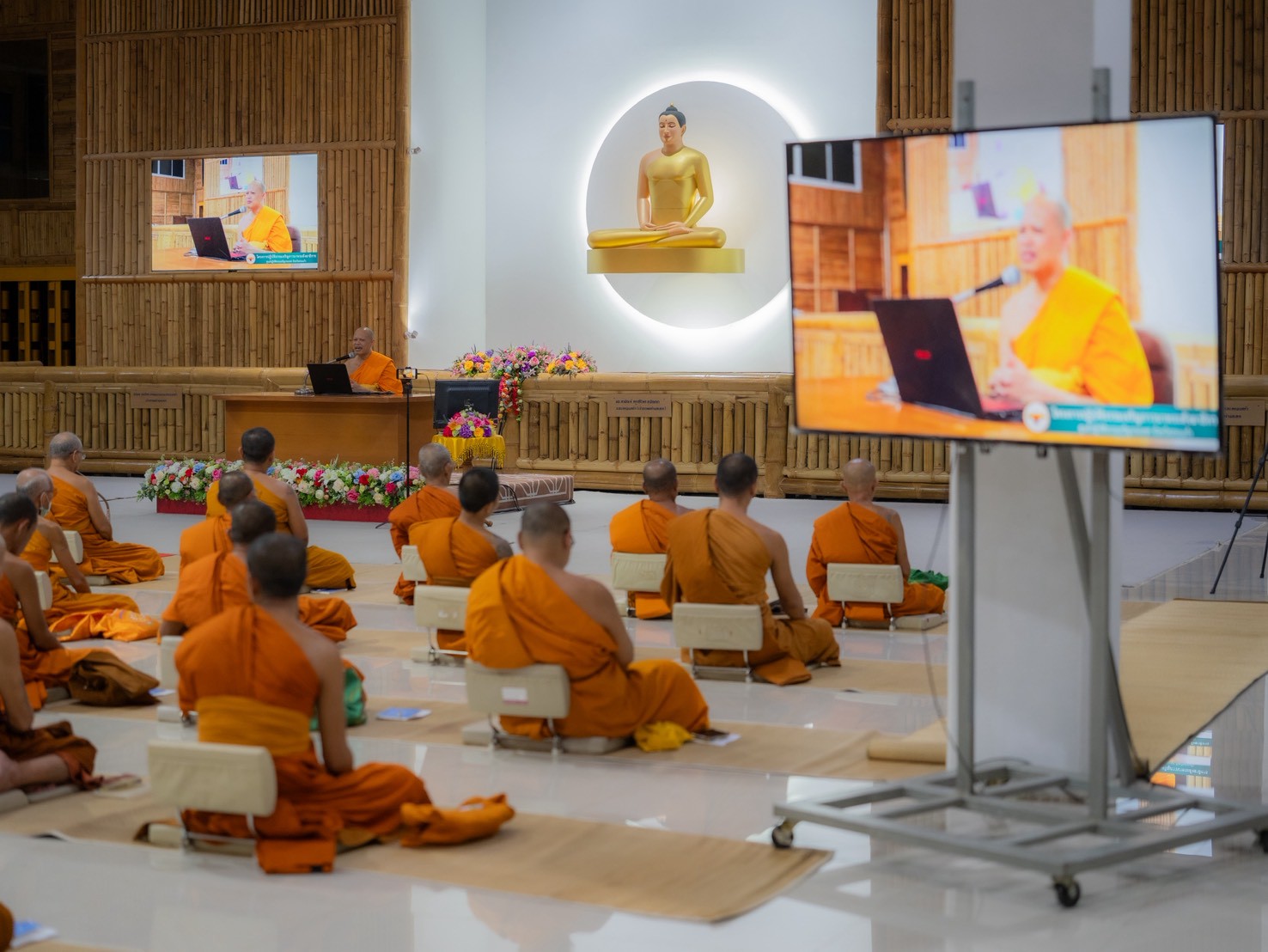 ปทุมธานี พระสังฆาธิการสระแก้ว 116 รูป ร่วมปฏิบัติธรรม 7 วัน เสริมศักยภาพบริหารงานคณะสงฆ์ ณ ศูนย์ปฏิบัติธรรมอรัญประเทศ